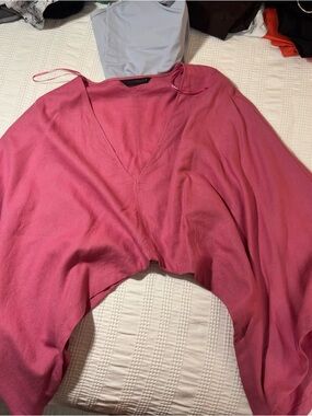 Zara Pink V-Neck Cropped Top